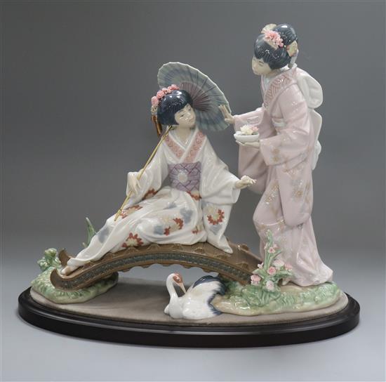 A Lladro figure of geisha overall height 33cm